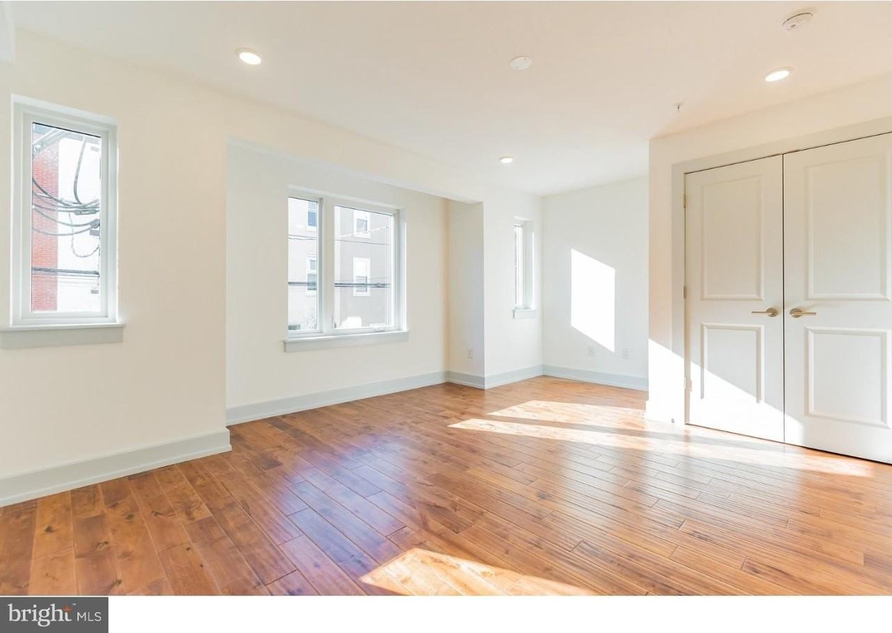 1515 Brown St #3 - Photo 7 of 17