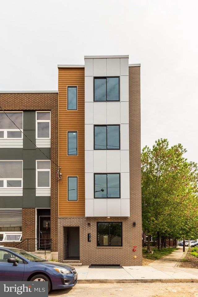 2132 Berges St #1 - Photo 2 of 33