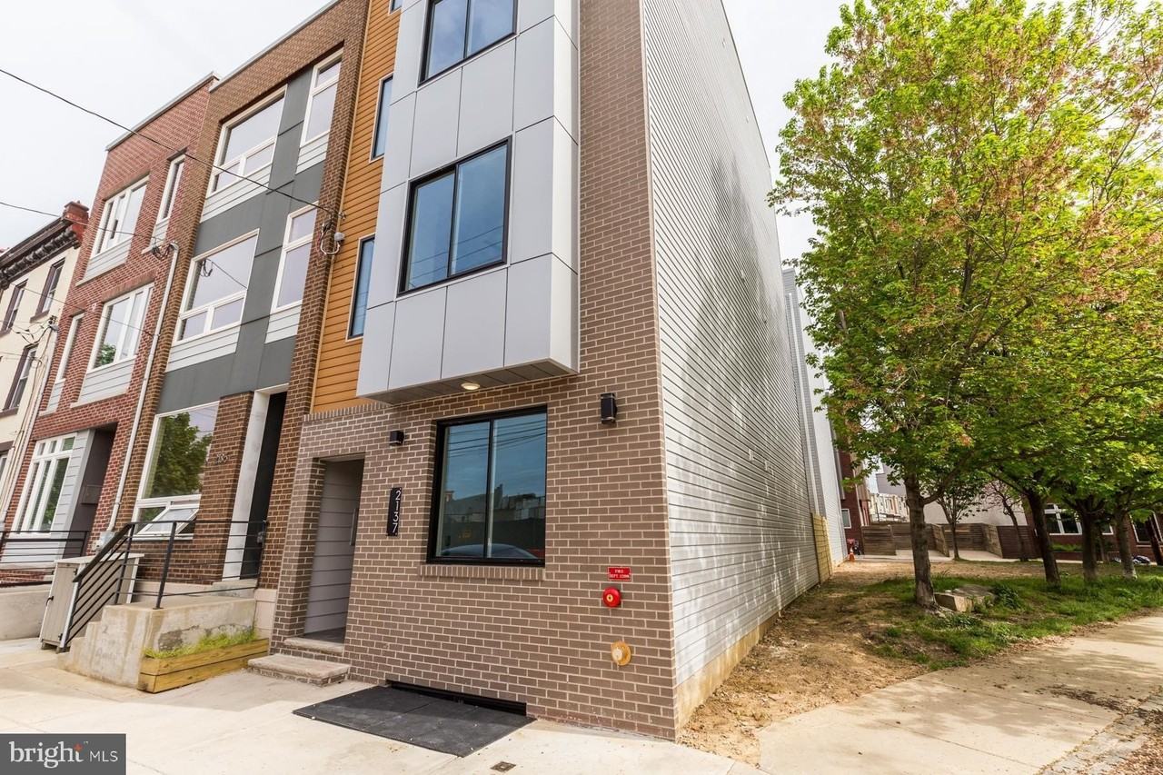 2132 Berges St #1 - Photo 3 of 33