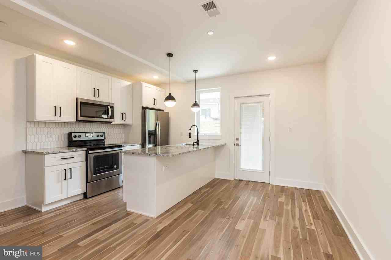 2132 Berges St #1 - Photo 7 of 33