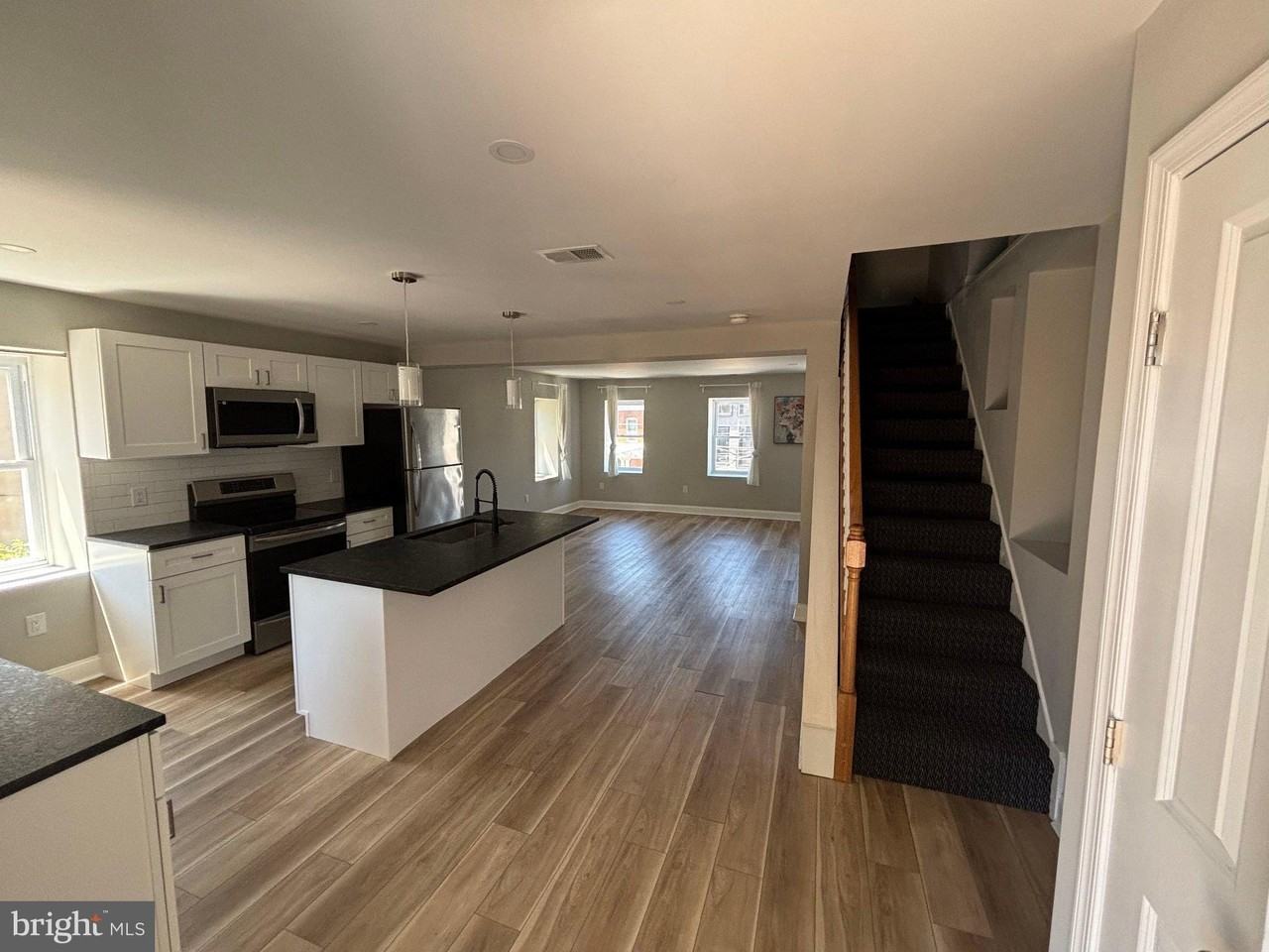 5543 Ridge Ave #2ndFL - Photo 7 of 24