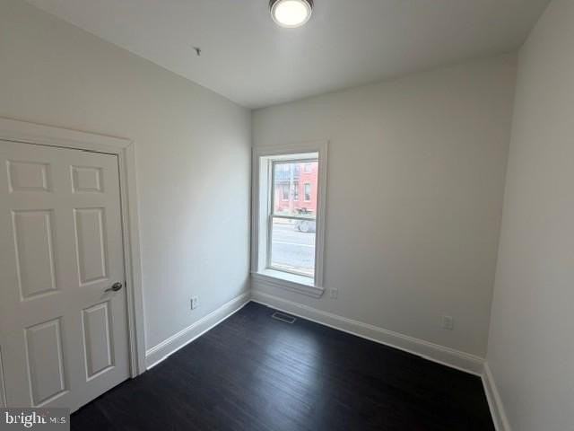 200-202 S DUKE Street #1 - Photo 4 of 7