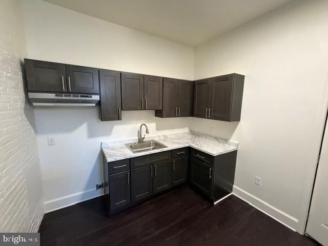 200-202 S DUKE Street #2 - Photo 2 of 6