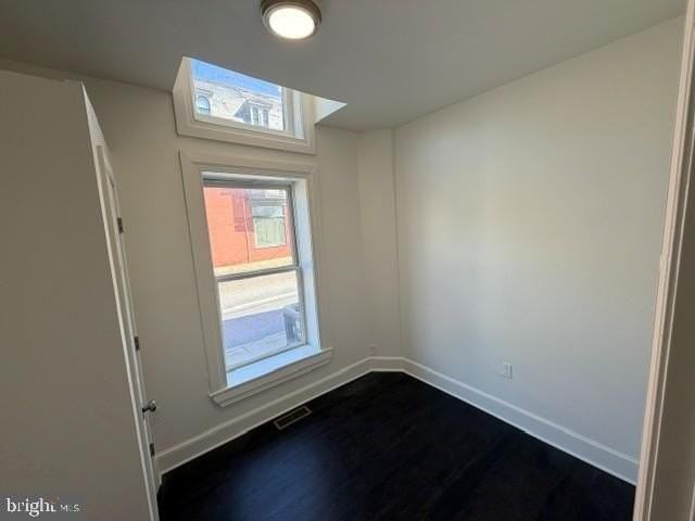 200-202 S DUKE Street #2 - Photo 5 of 6