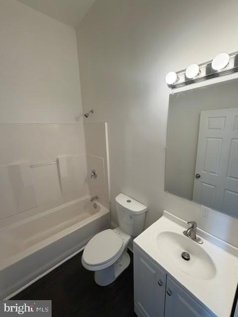 200-202 S DUKE Street #3 - Photo 4 of 6