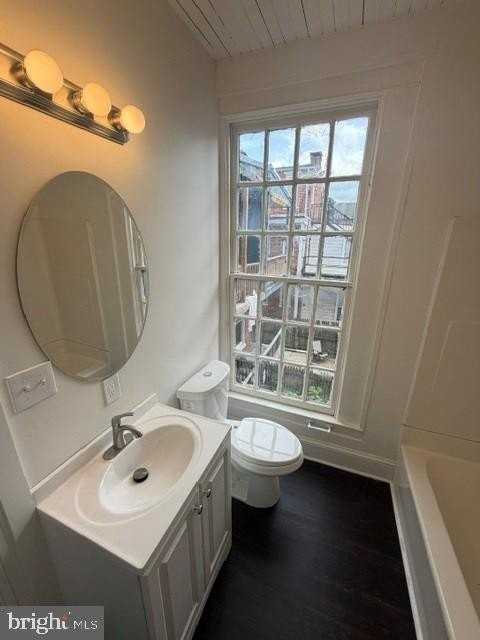 200-202 S DUKE Street #4 - Photo 5 of 5