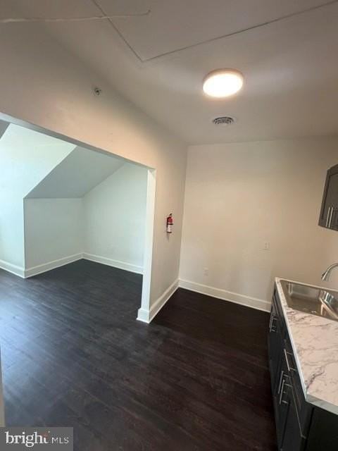 200-202 S DUKE Street #5 - Photo 2 of 6