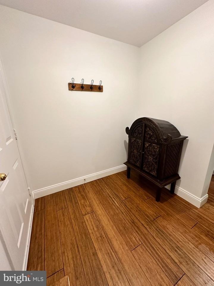 2015 Key Blvd #602 - Photo 4 of 42
