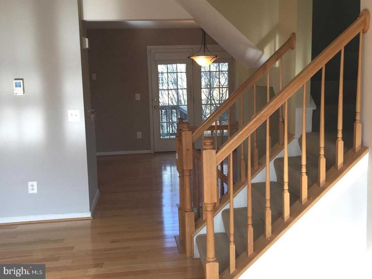 144 Ingle Pl - Photo 5 of 5
