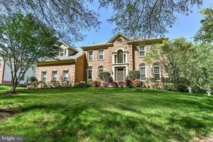 featured image of 1088 Safa St
