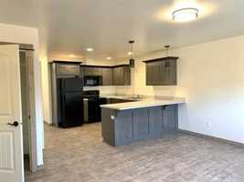 featured image of 1048 Enterprise Dr #3