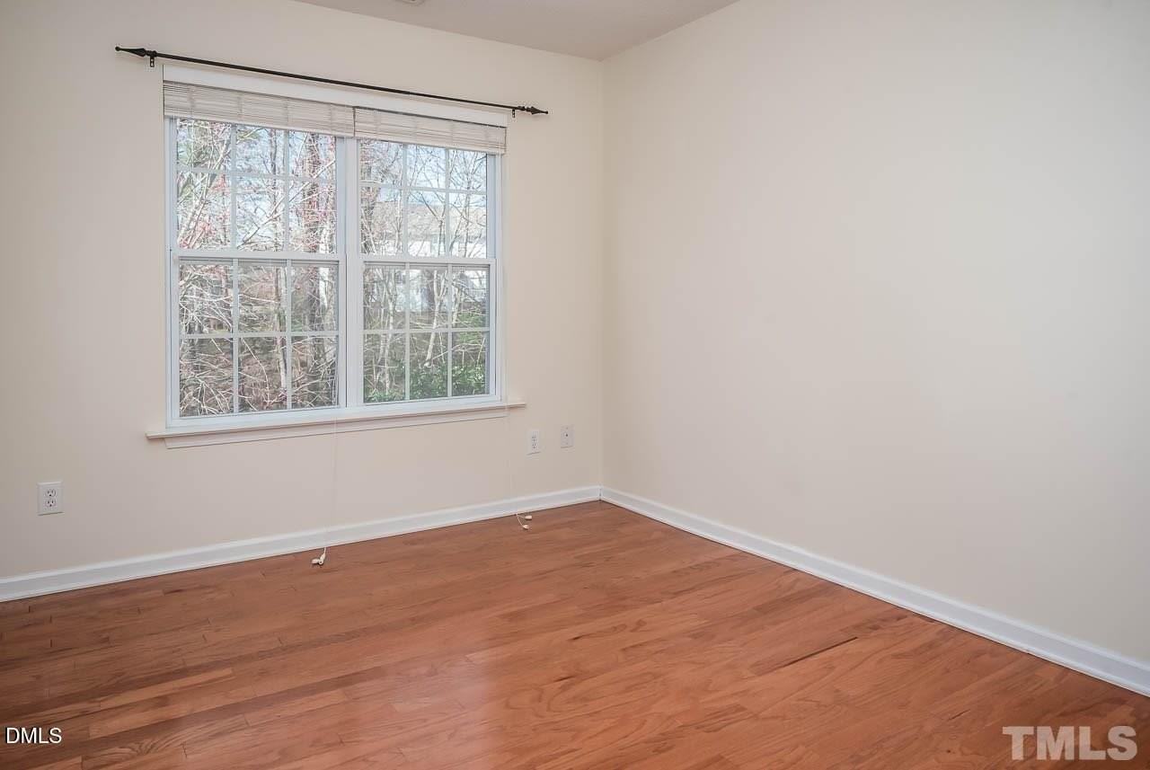 268 Joshua Glen Ln - Photo 4 of 19