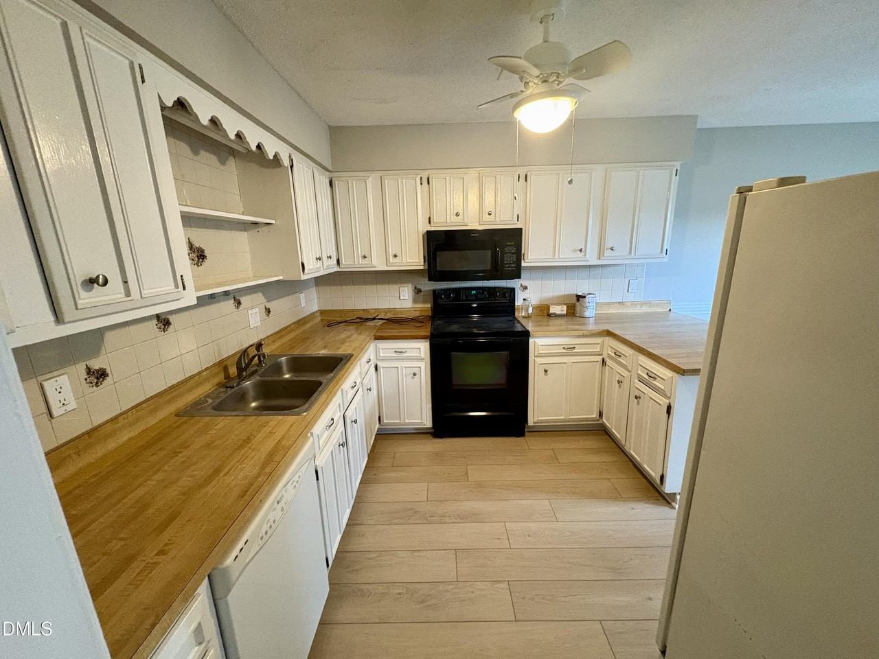 4609 Grinding Stone Dr #D - Photo 2 of 11
