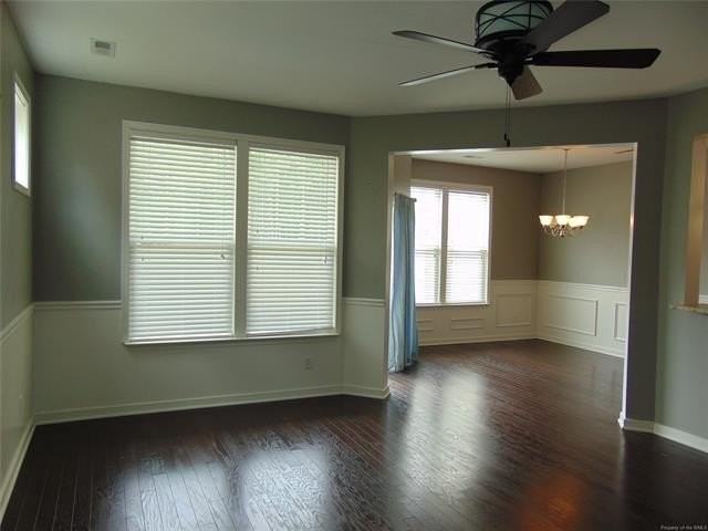 3215 Kenton Ct - Photo 3 of 27