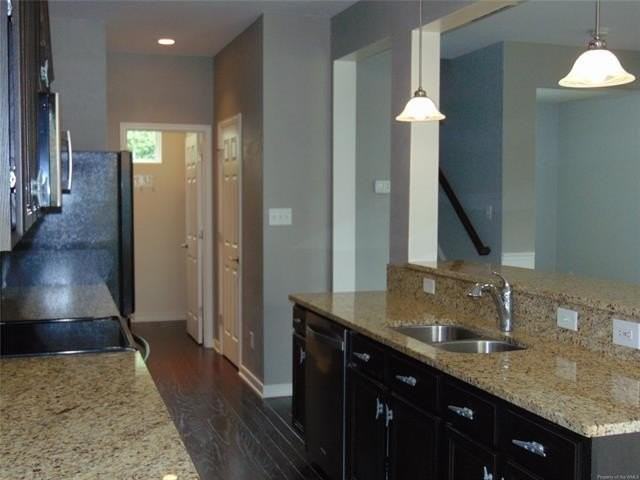 3215 Kenton Ct - Photo 5 of 27