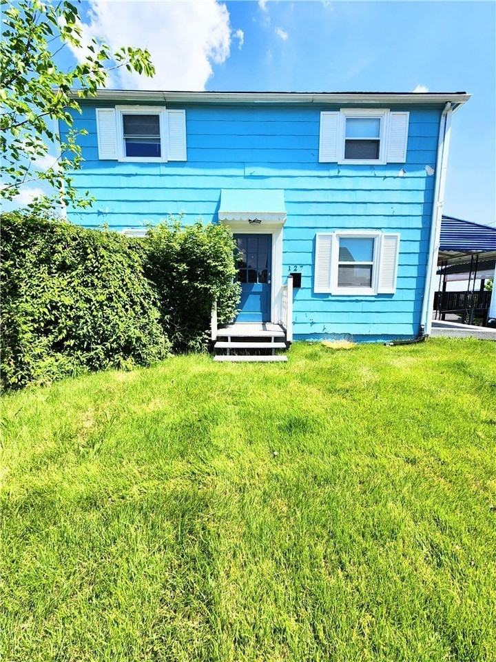 127 Constitution Cir