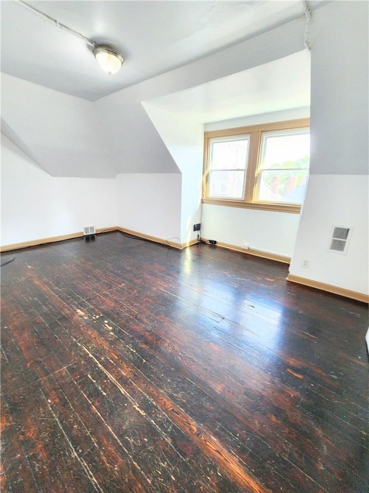 728 N Sheridan Ave #3 - Photo 2 of 12