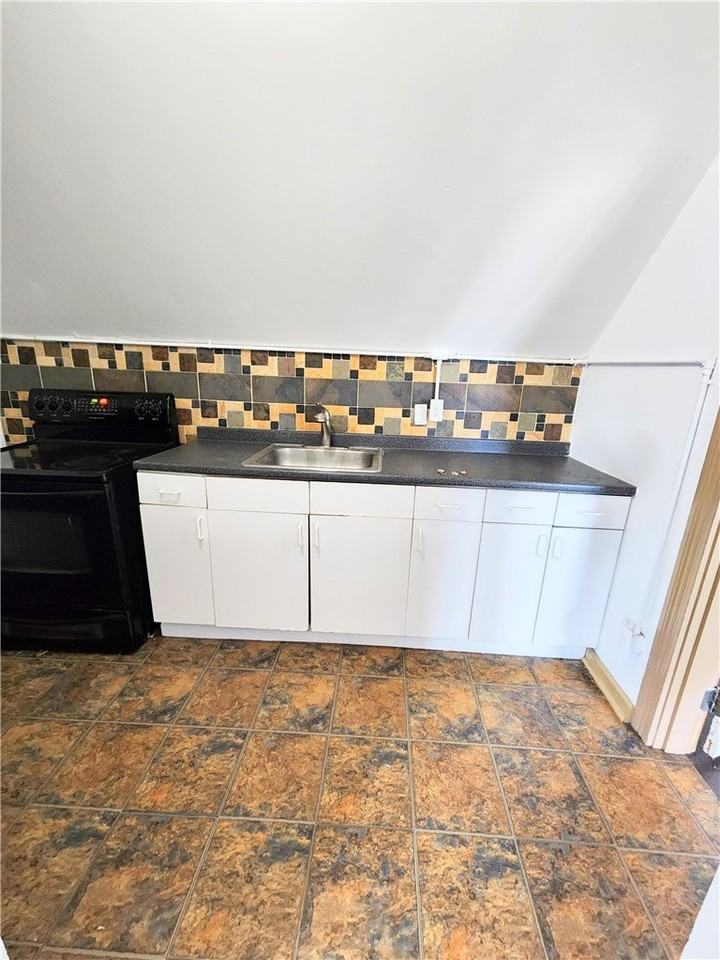 728 N Sheridan Ave #3 - Photo 6 of 12