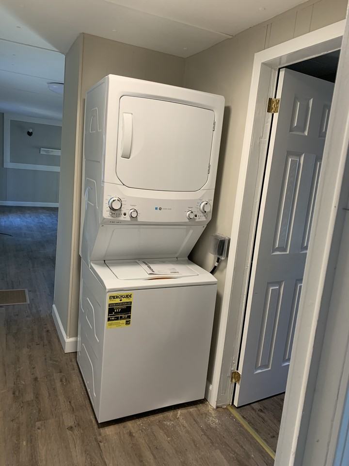 385 Maddox Loop - Photo 3 of 5