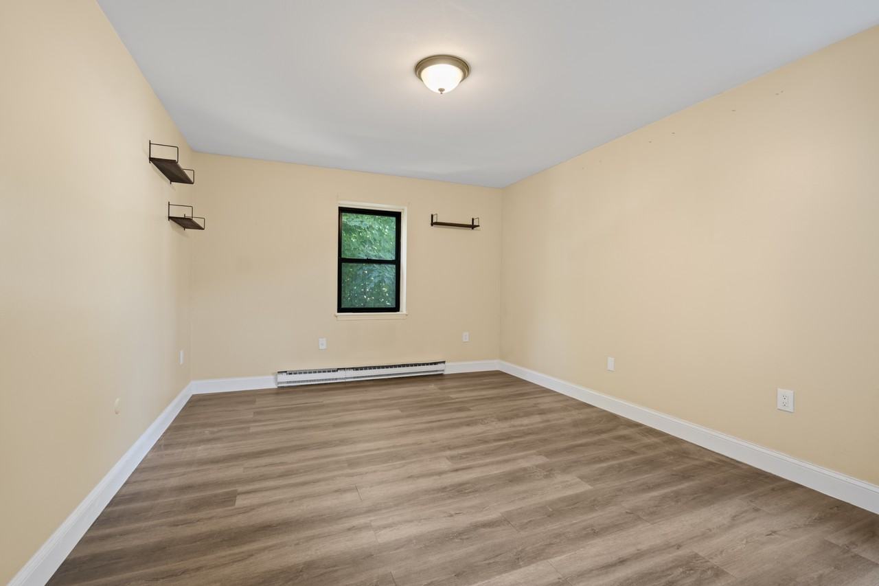 417 Boulevard - 9 #9 - Photo 5 of 9