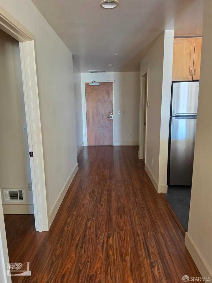 2333 Mission St ##2 - Photo 2 of 11