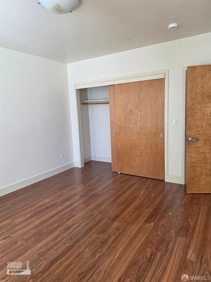 2333 Mission St ##2 - Photo 4 of 11