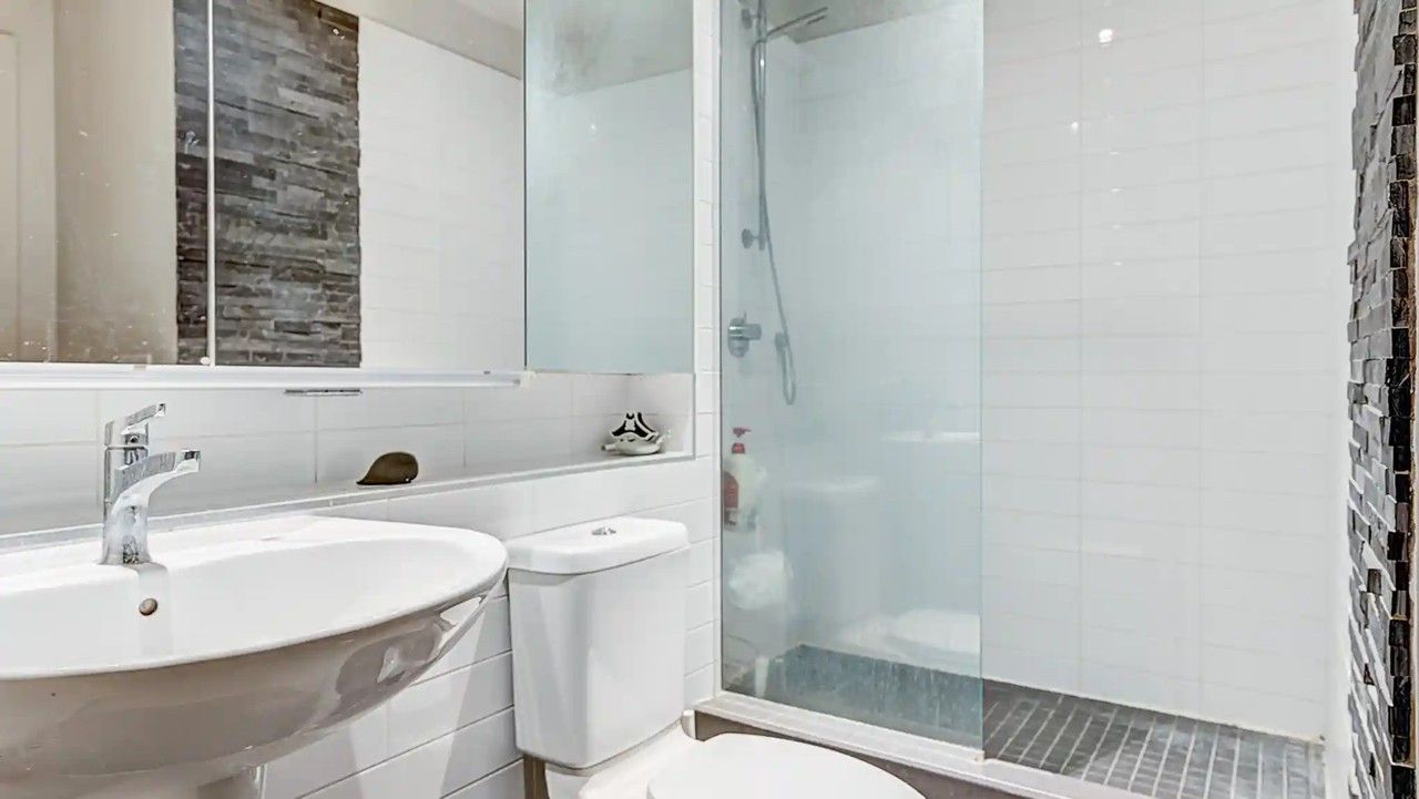 790 Rue Rose-de Lima - Photo 3 of 7