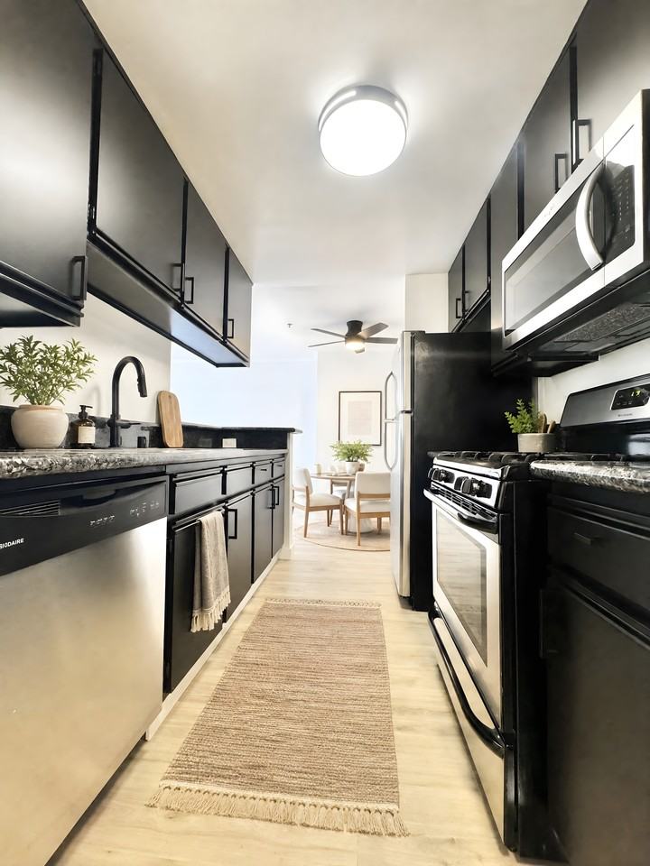 11041 Hesby Street #101 - Photo 4 of 11