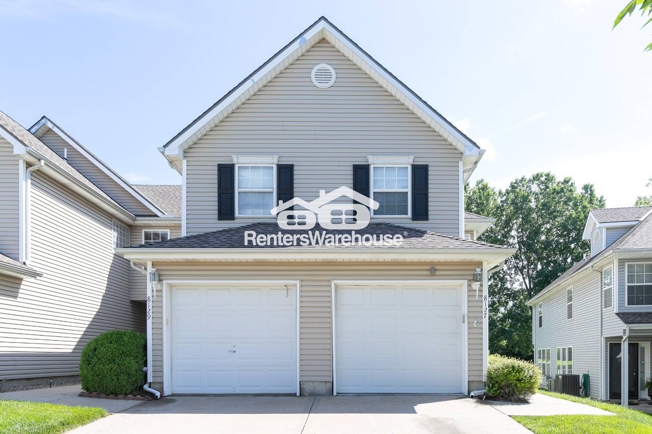 8127 N Lawn Ave - Photo 3 of 36