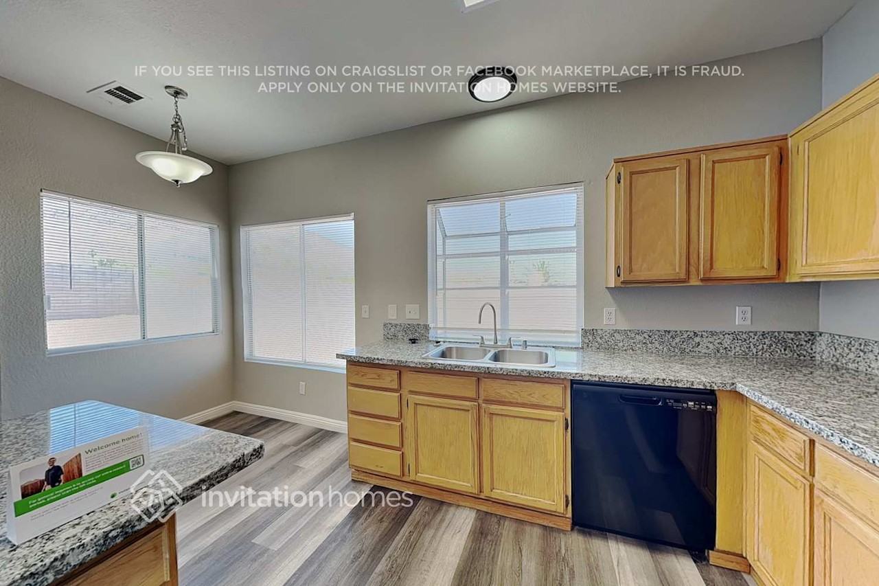 436 Tiger Lily Way - Photo 7 of 19