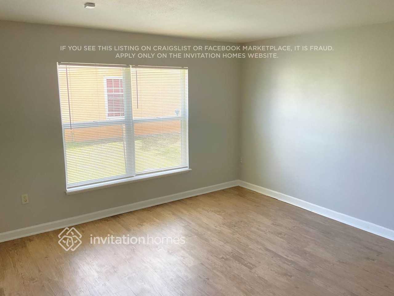 1019 Glendale Ave Nw - Photo 3 of 11