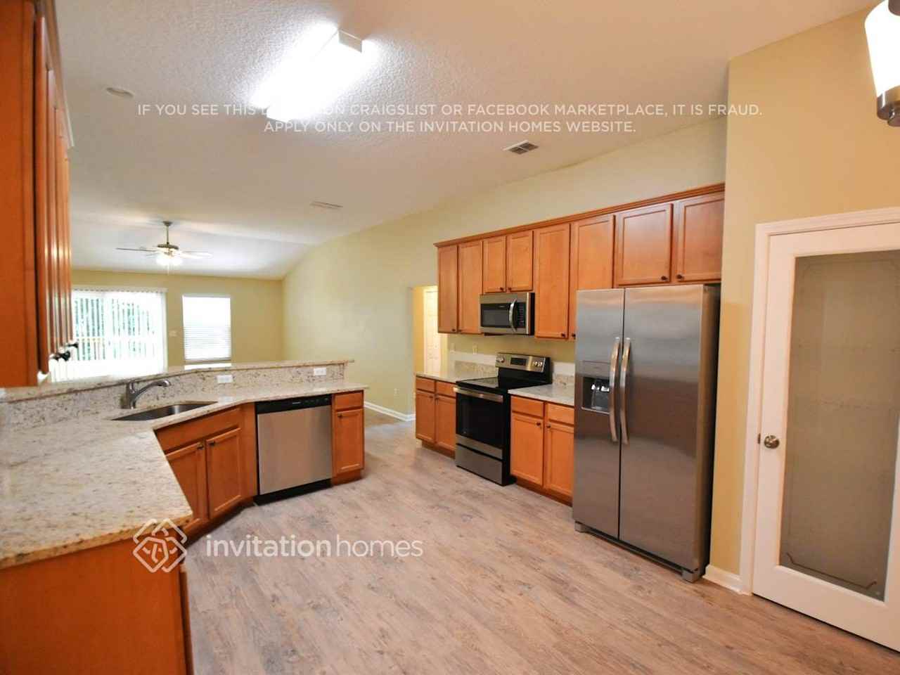 3023 Bright Eagle Dr - Photo 5 of 14