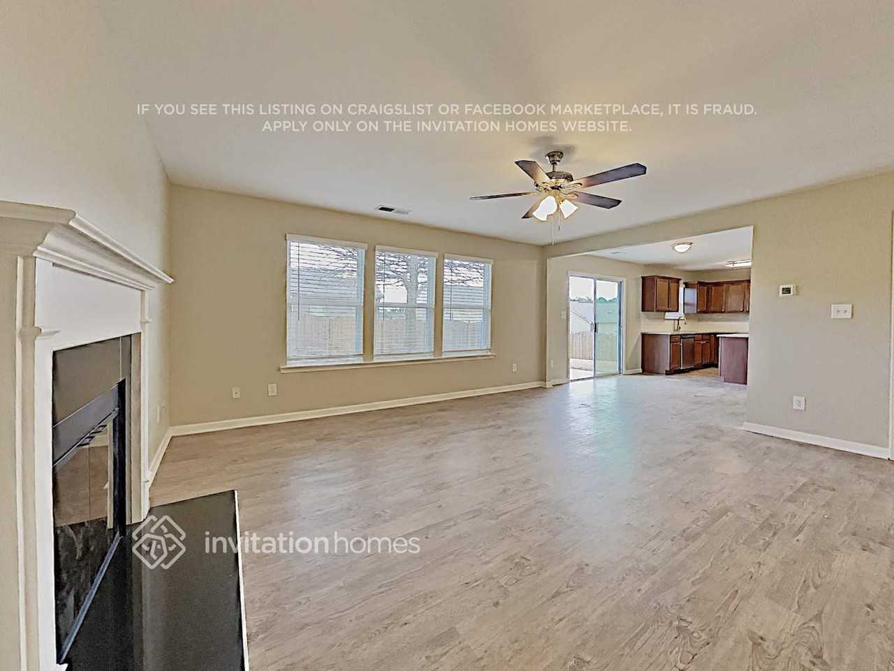 925 Donington Cir - Photo 6 of 20