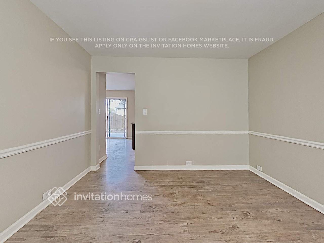 925 Donington Cir - Photo 7 of 20