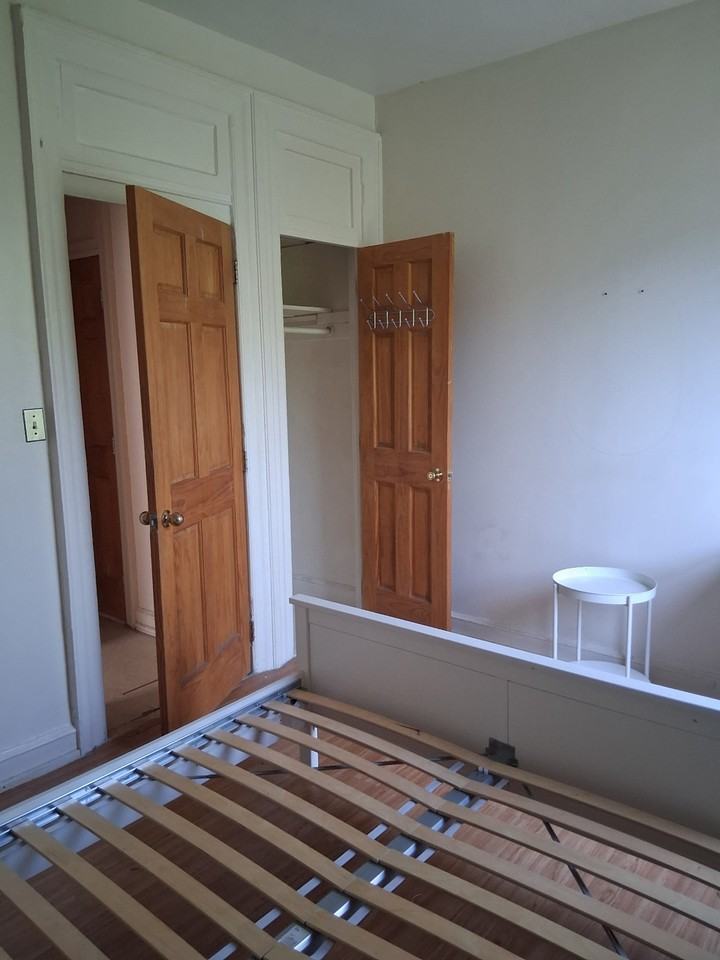31-53 34th St - Photo 5 of 6
