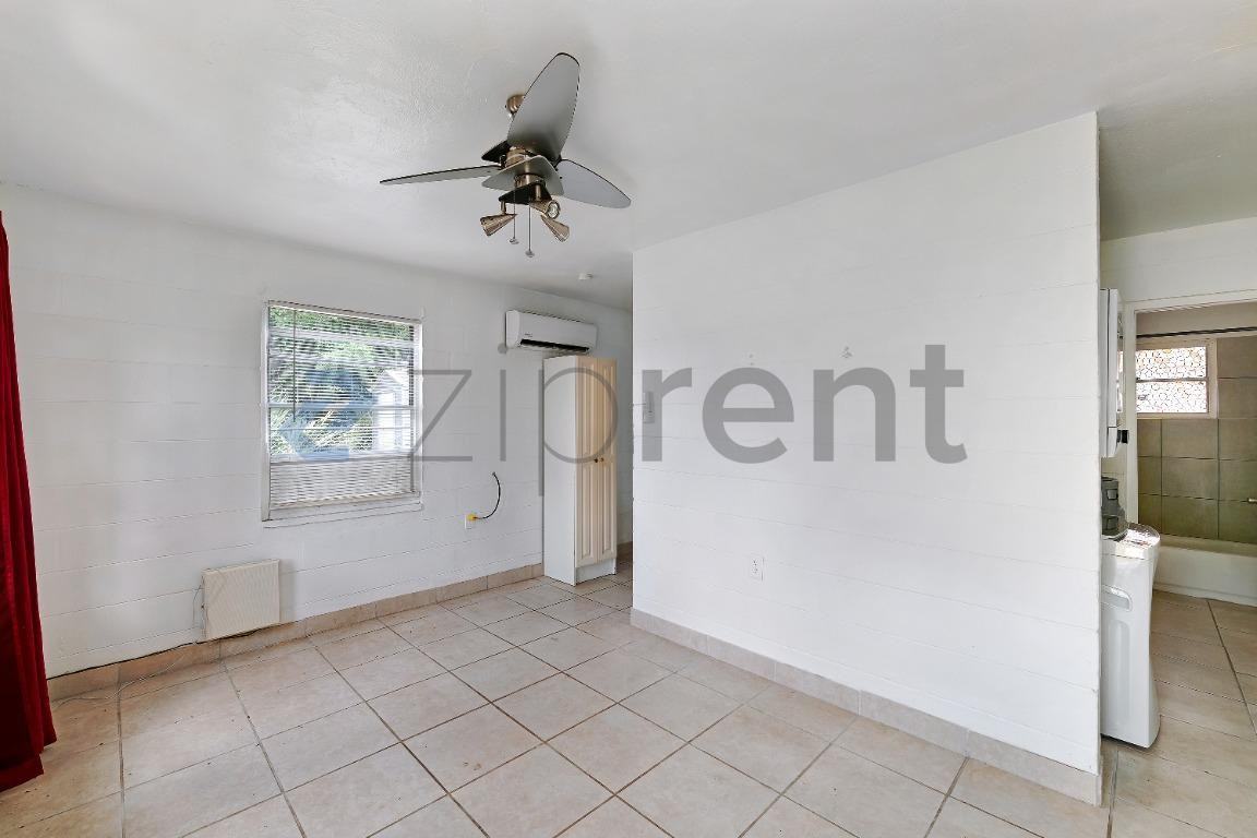 1715 Martin Luther King Jr Blvd - Photo 4 of 15