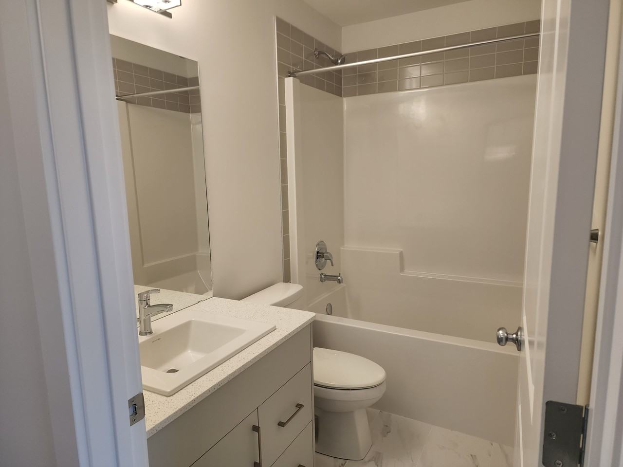 Chrustawka Place - Photo 3 of 11