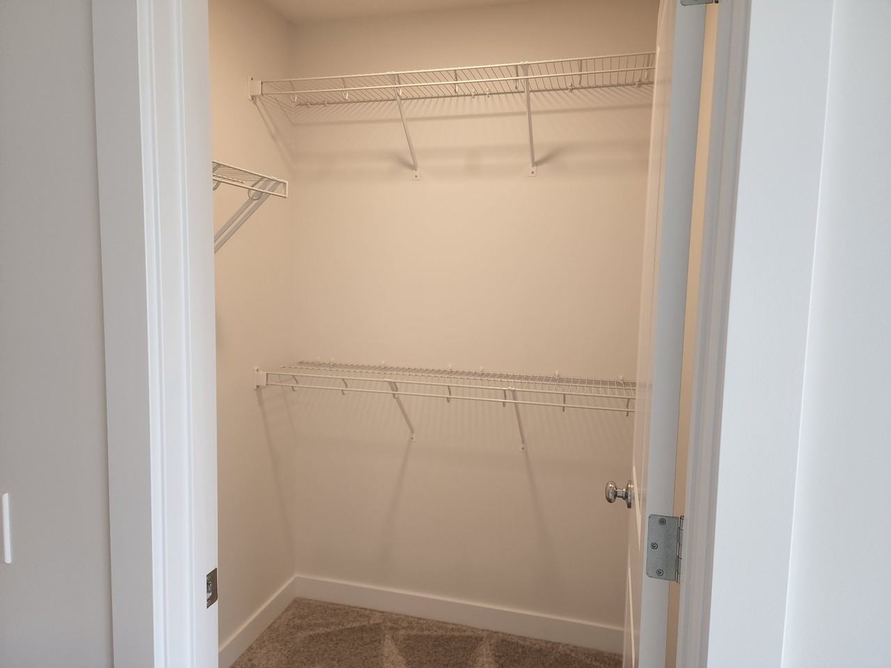 Chrustawka Place - Photo 6 of 10