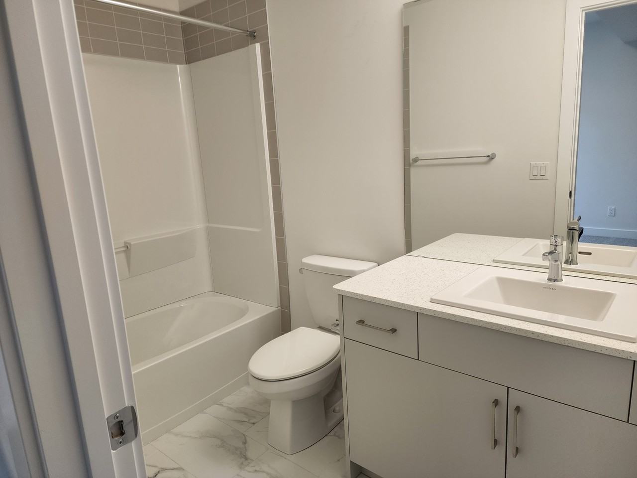 Chrustawka Place - Photo 7 of 10