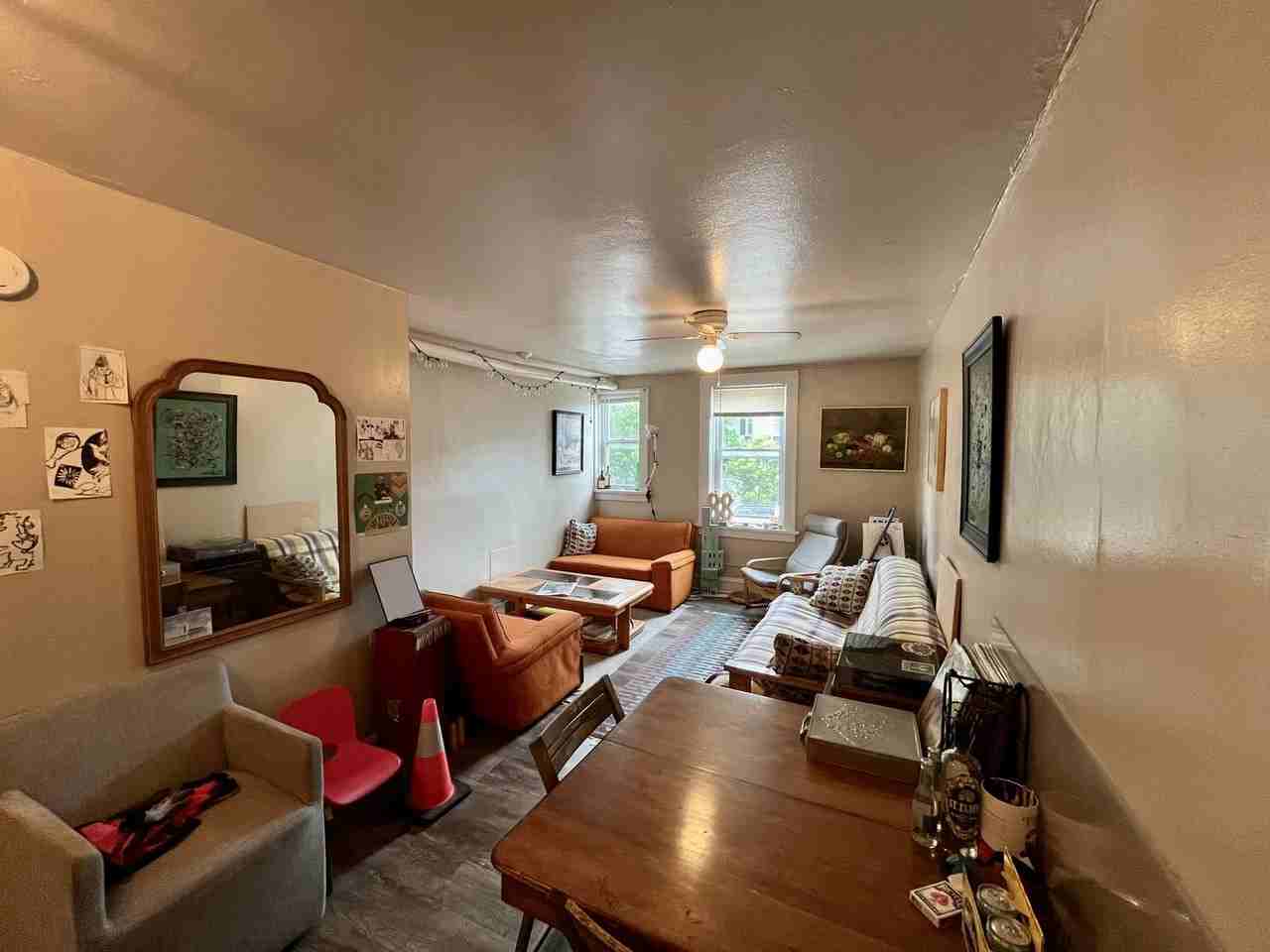 1709 E Park Pl - Photo 2 of 32