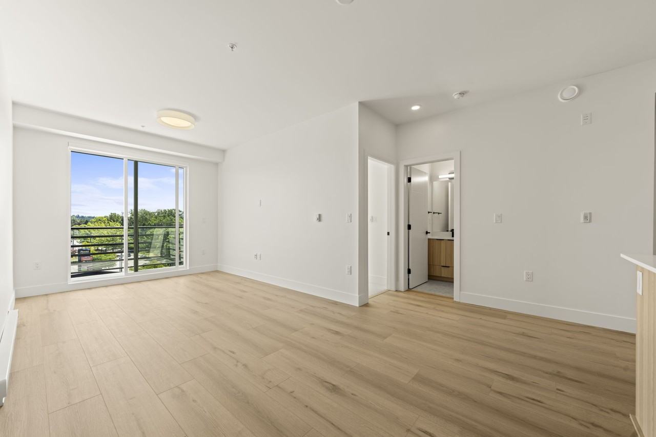 20769 Fraser Highway - Photo 18
