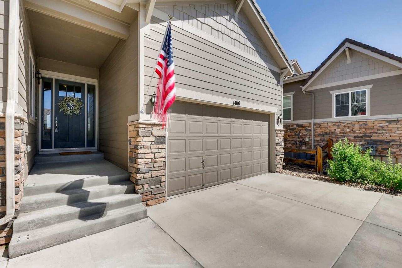 14110 Sierra Ridge Cir - Photo 2 of 26
