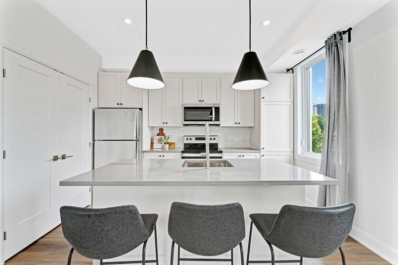 157 Sanford Ave #C - Photo 5 of 10