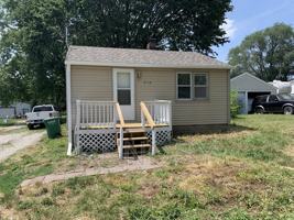 featured image of 4754 Ne 27th Ct