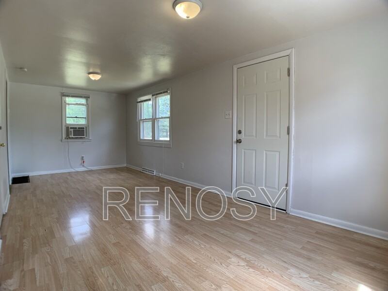4754 Ne 27th Ct - Photo 2 of 13
