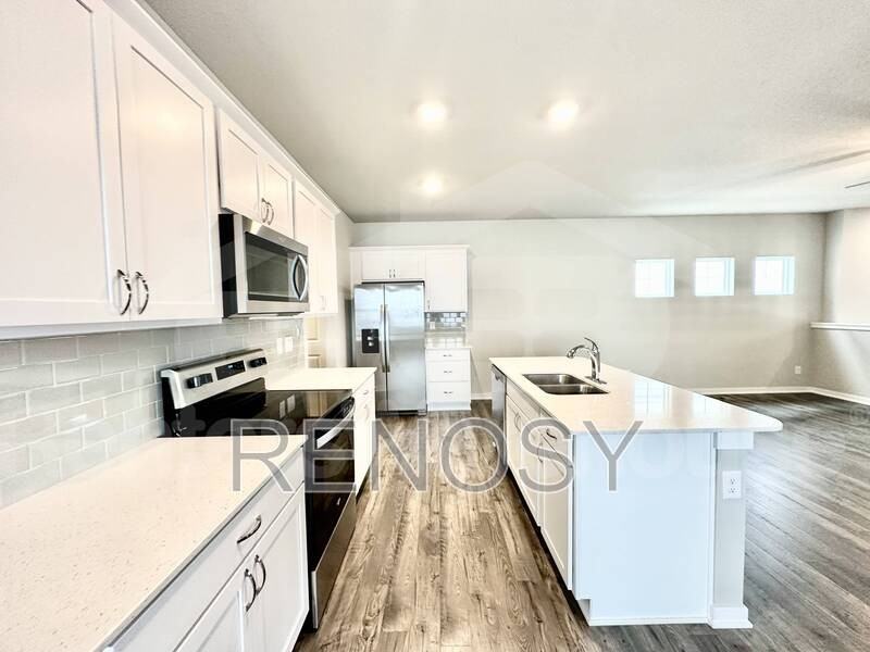 2310 Sw Plaza Pkwy - Photo 7 of 25