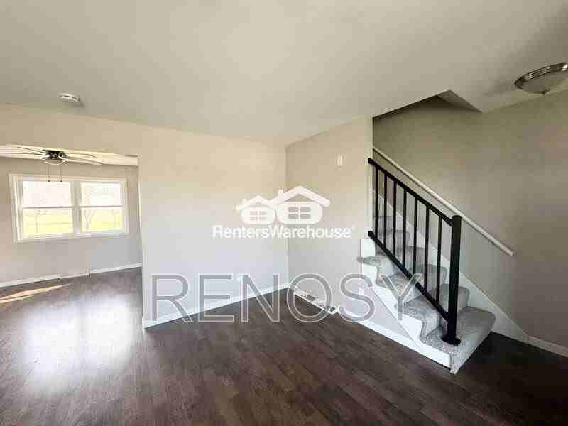 4924 Madison Ave - Photo 7 of 26
