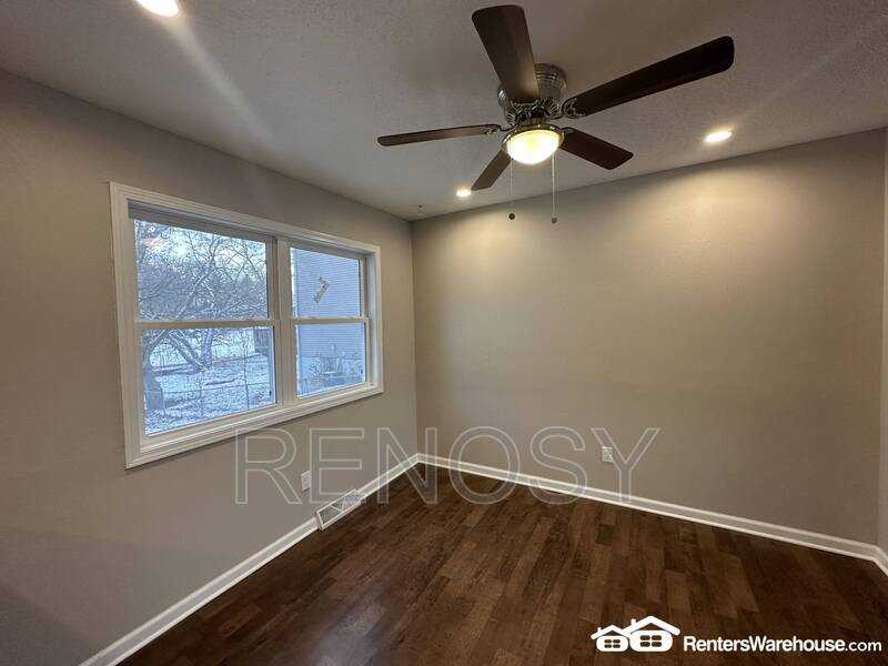 4926 Madison Ave - Photo 2 of 20