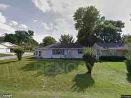 featured image of 703 W Pleasant St