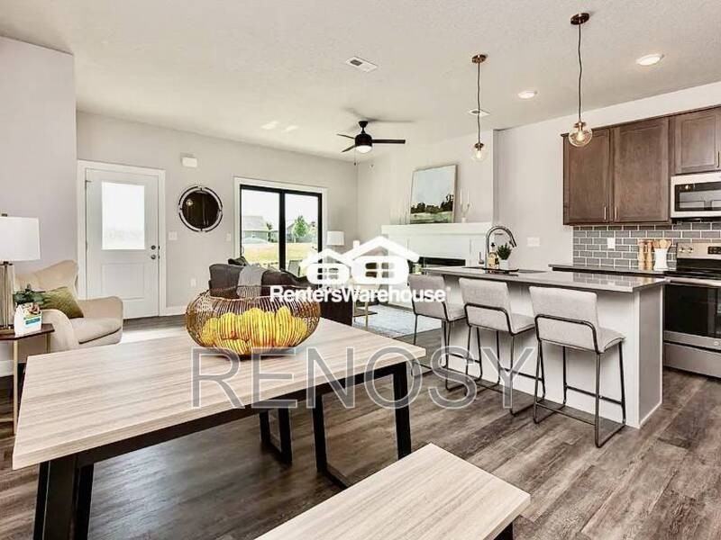 3635 Ne Kara Ln - Photo 6 of 15